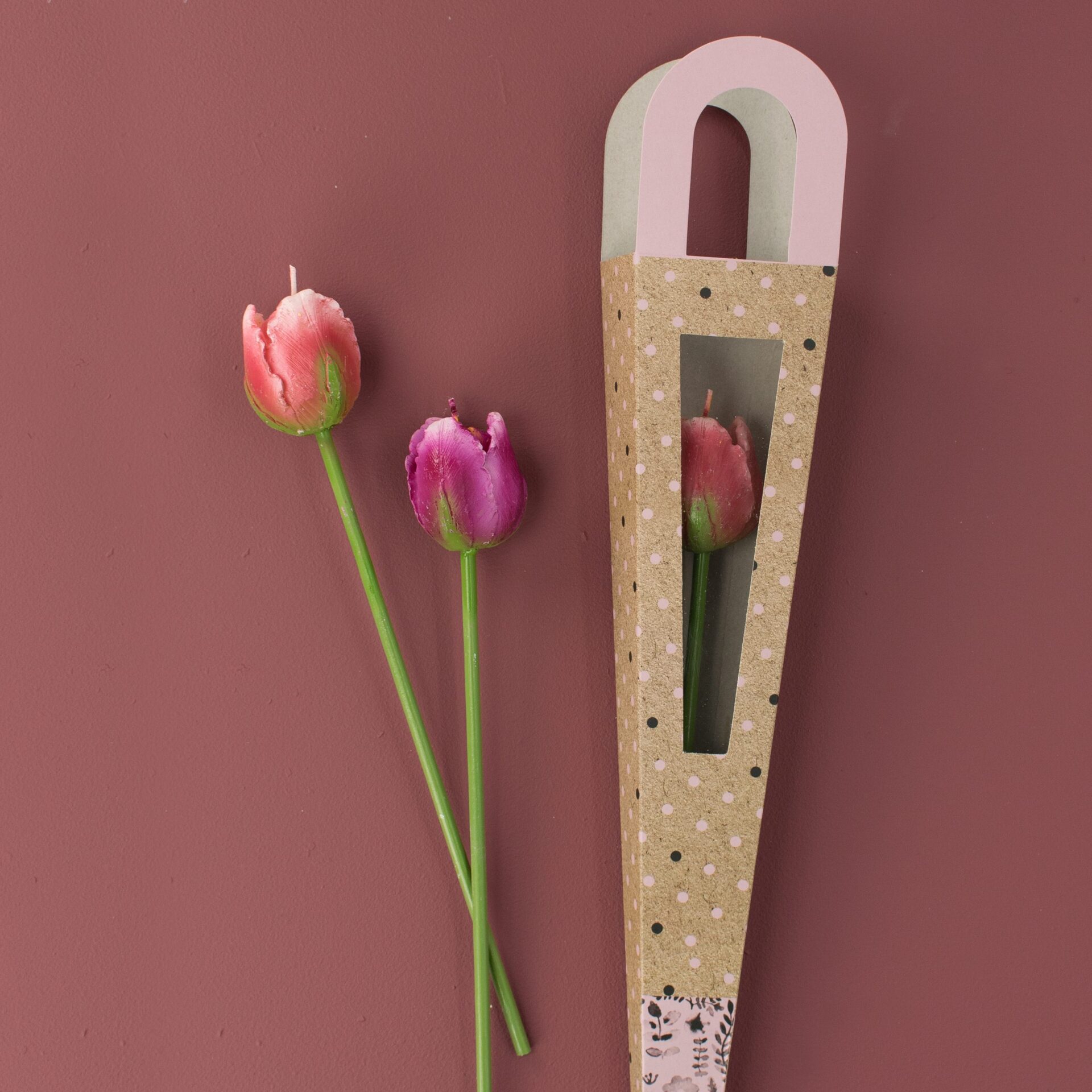 052 ΚΕΡΙΝΑ ΤΟΥΛΙΠΕΣ