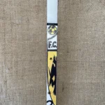 Λευκή πλακέ λαμπάδα με ντεκουπάζ ΑΕΚ