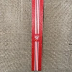 Λευκή πλακέ αρωματική λαμπάδα με θέμα Liverpool