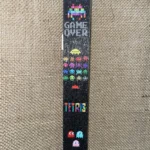 Λευκή πλακέ αρωματική λαμπάδα με θέμα Tetris