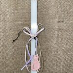 Λευκή τετράγωνη λαμπάδα με κολιέ γατούλα κεραμική ροζ