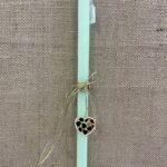 Μέντα τετράγωνη αρωματική λαμπάδα με κολιέ μεταλλική καρδιά χρυσό με μπορντώ