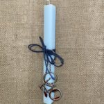 Γαλάζια τετράγωνη λαμπάδα με μπρελόκ ποδήλατο