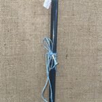 Γκρι στρογγυλή λαμπάδα με μεταλλικό αεροπλάνο