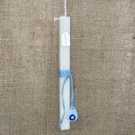 Λευκή τετράγωνη λαμπάδα με κεραμικό ματάκι γαλάζιο