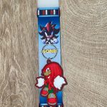 Λευκή πλακέ λαμπάδα με κόκκινο Sonic