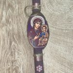 Λευκή από κηρήθρα με κορμό με εικόνα της Παναγίας