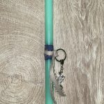 Μέντα στρογγυλή λαμπάδα με μπρελόκ ποδοσφαιρικό παπούτσι με μπάλα