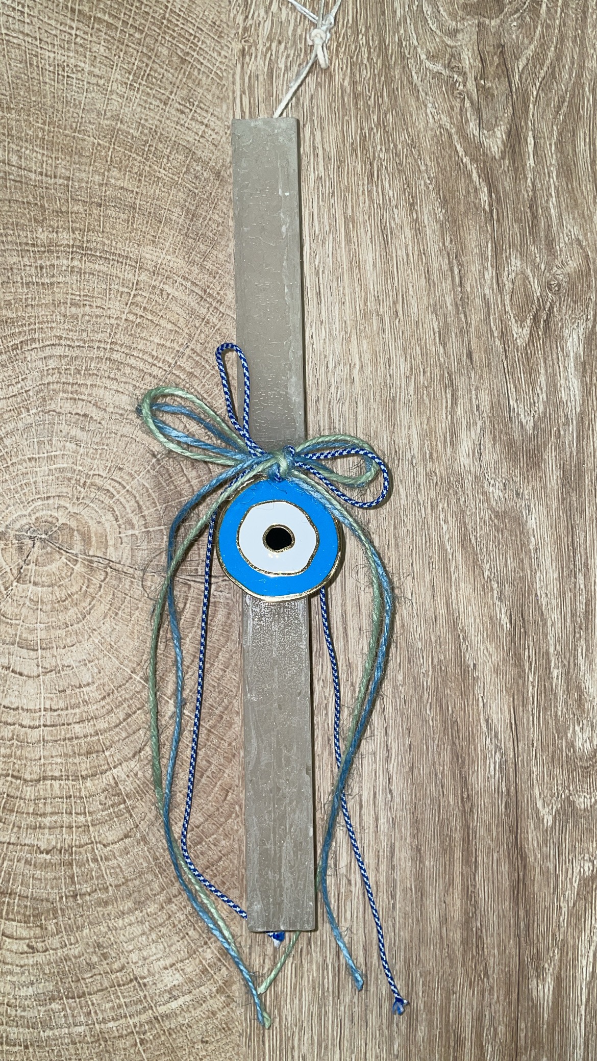 A7A6D193-A1A1-412D-8050-712E1EFED575 Τετράγωνη μπεζ λαμπάδα με μεταλλικό μάτι - Image 1